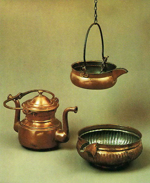 Washstand, wash-hand jug – water-carrier, spout bowl. 19th century