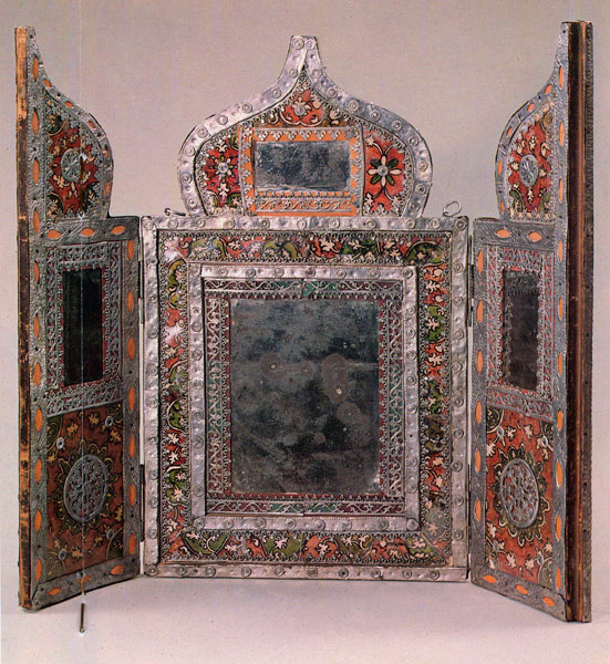 Mirror. 17th century