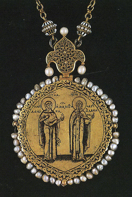 Panagia. Early 17th century. Reverse. 