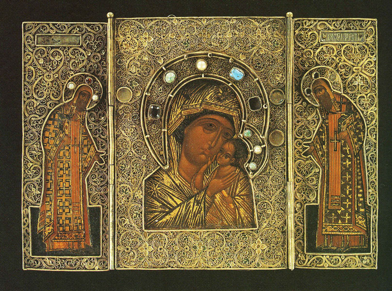 The Petrovskaya Virgin with Metropolitans Peter and Alexius. Triptych. Second half of the 16th century. 